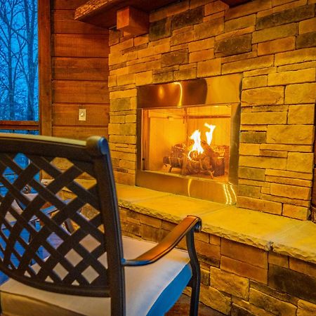 The Luxurious Blue Sky Lodge Is Epic! Broken Bow Eksteriør billede