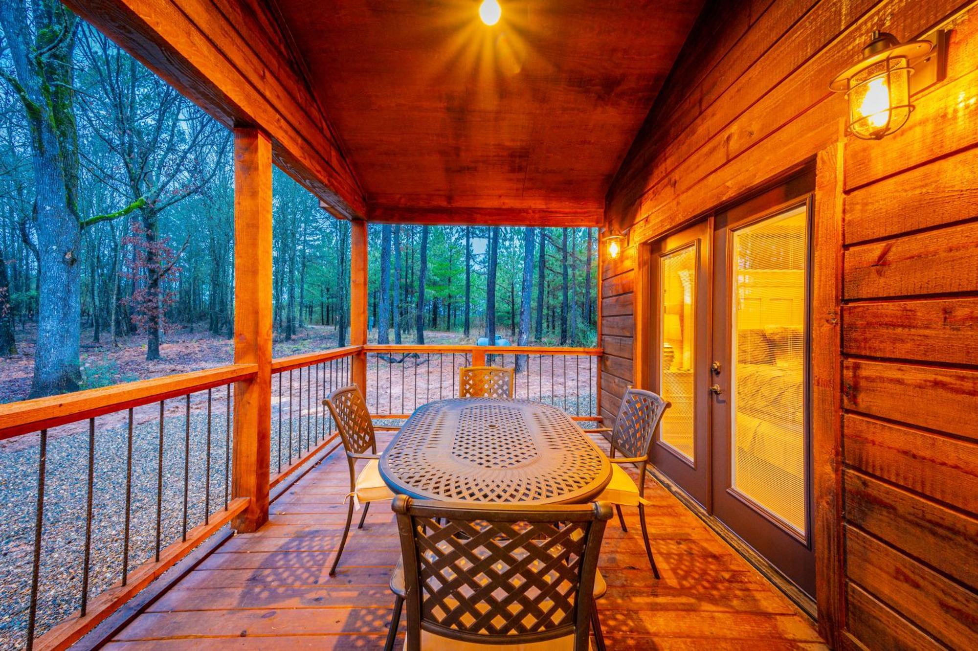 The Luxurious Blue Sky Lodge Is Epic! Broken Bow Eksteriør billede