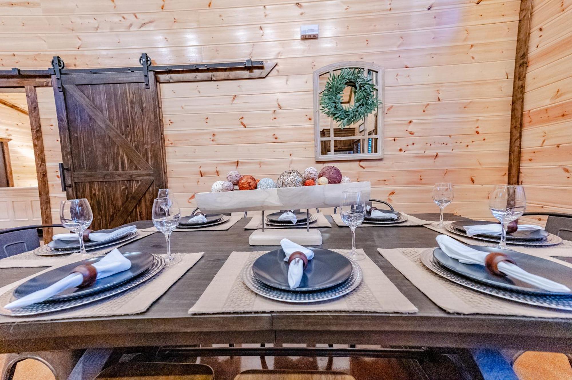 The Luxurious Blue Sky Lodge Is Epic! Broken Bow Eksteriør billede