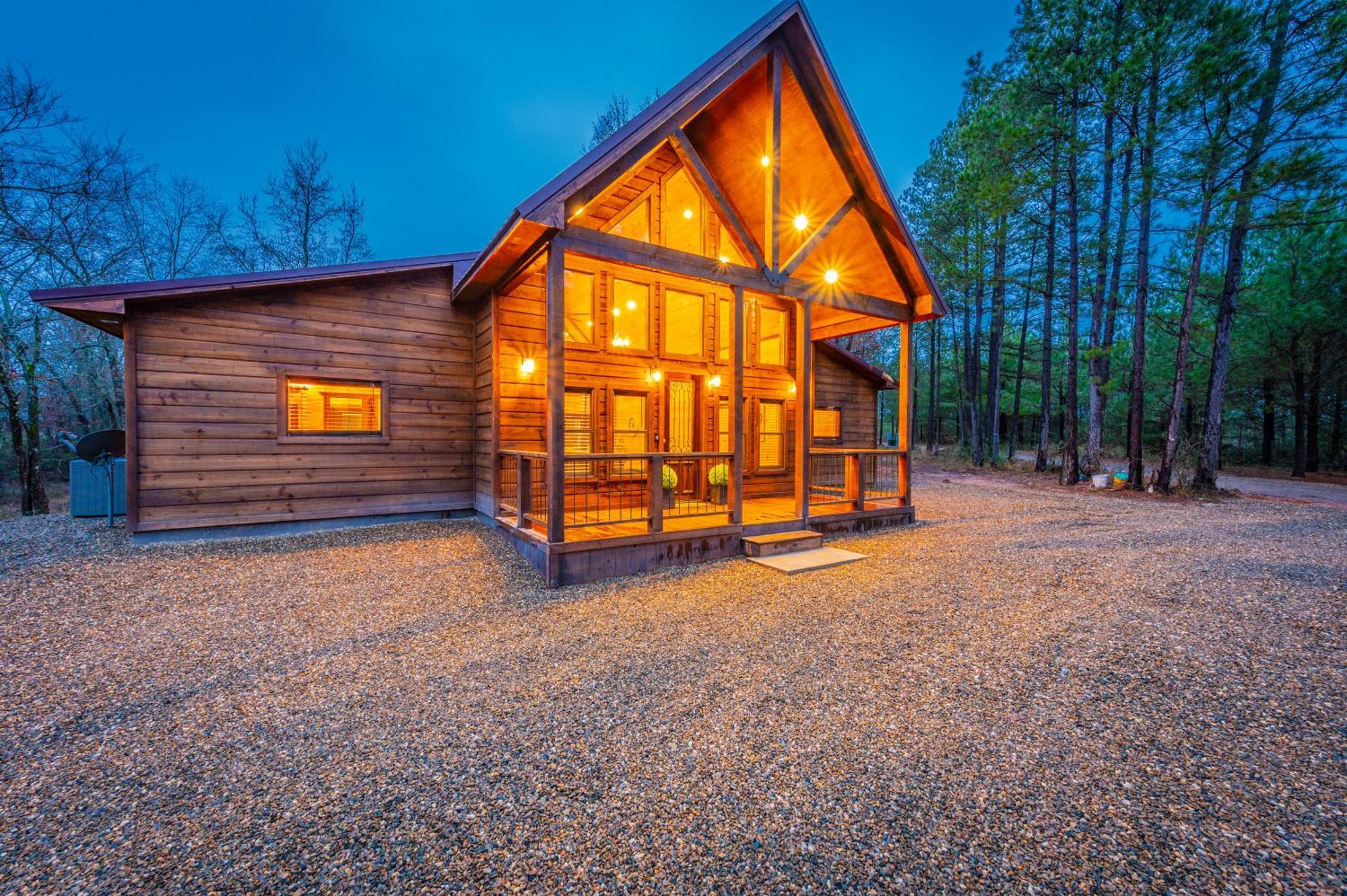 The Luxurious Blue Sky Lodge Is Epic! Broken Bow Eksteriør billede