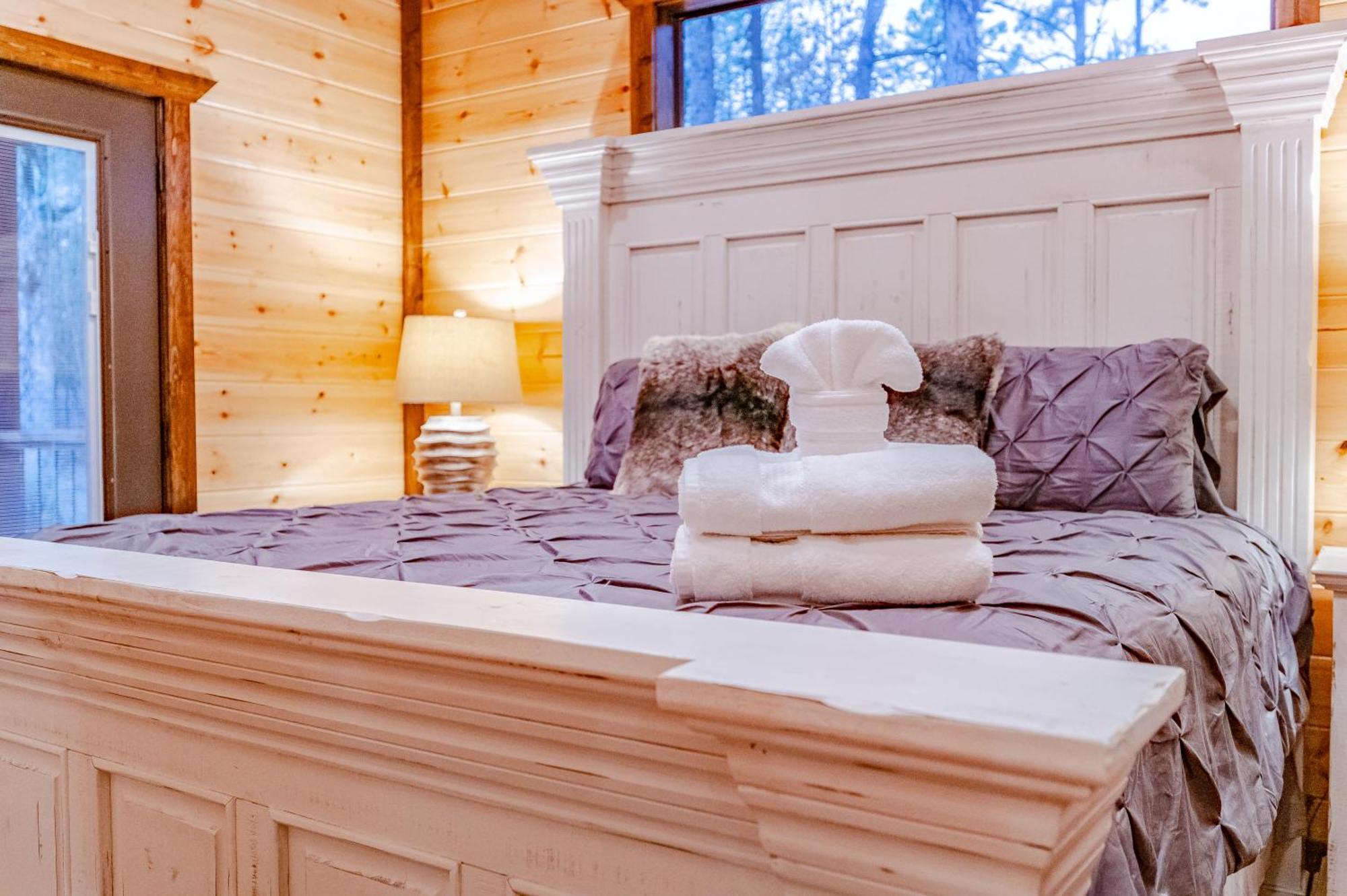 The Luxurious Blue Sky Lodge Is Epic! Broken Bow Eksteriør billede